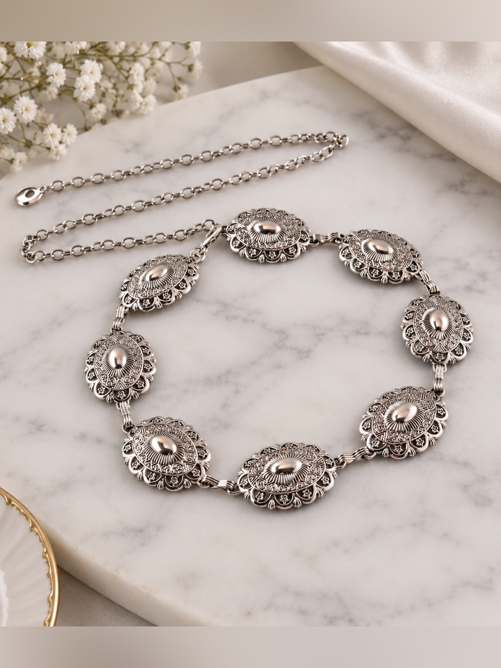 Vintage-Inspired Silver Oval Concho buckle belt